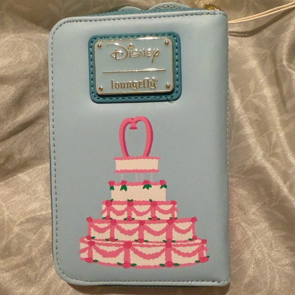 🔥🔥Disney Loungefly Little Mermaid Wallet - Picture 3 of 6